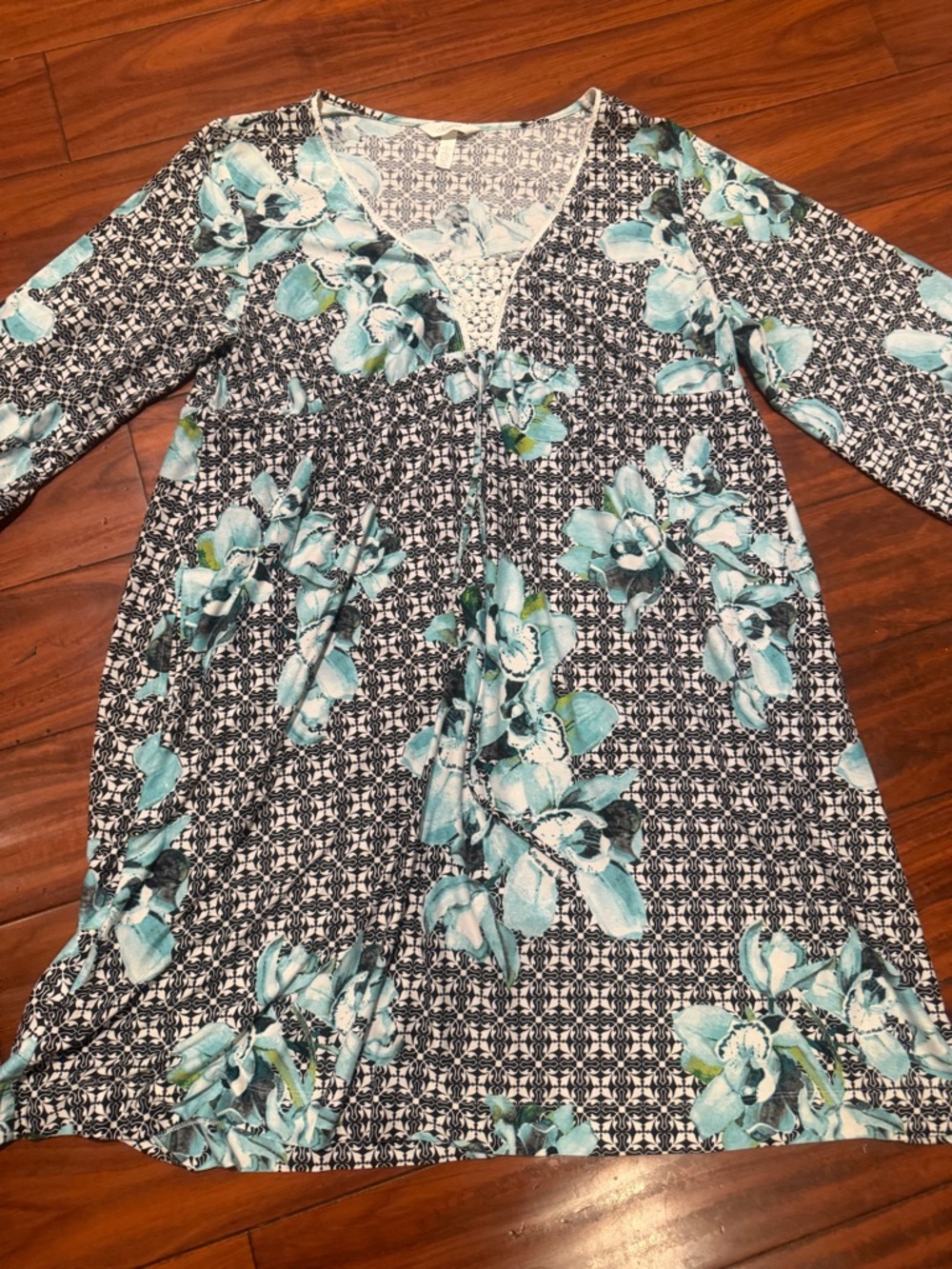 Soma Floral Mini Dress in Aqua and Black - Picture 4 of 9